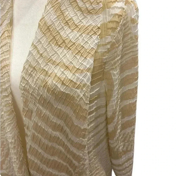 Chicos Travelers Crinkled Jacket Sz 3 XL Canella Tan Geo Swirl Artsy NWT $119 - Picture 2 of 9